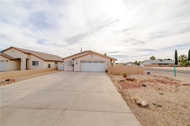 4880 N Bond Street, Kingman, AZ 86409