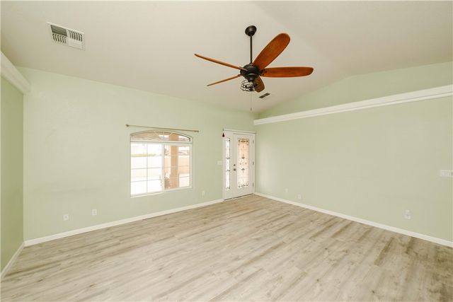 4880 N Bond Street, Kingman, AZ 86409