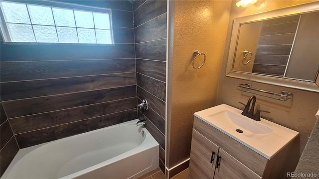 2885 E Midway Boulevard, Denver, CO 80234