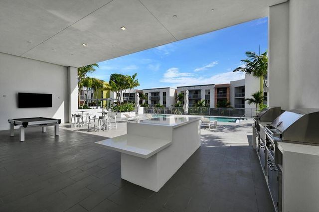 111 SE 1st Avenue 314, Delray Beach, FL 33444