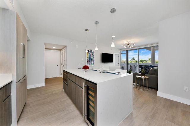 111 SE 1st Avenue 314, Delray Beach, FL 33444