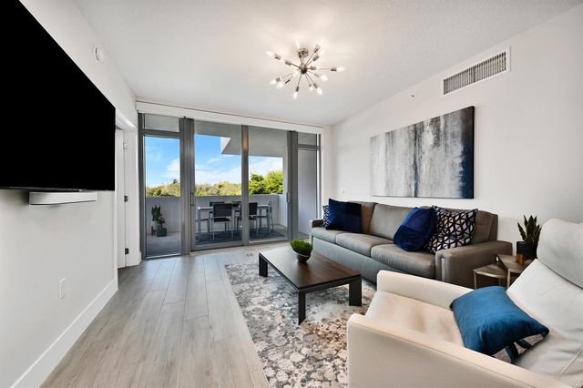 111 SE 1st Avenue 314, Delray Beach, FL 33444