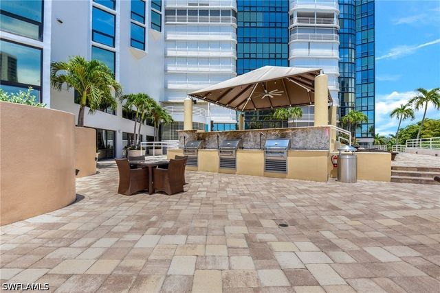4751 Gulf Shore BLVD N 3, Naples, FL 34103