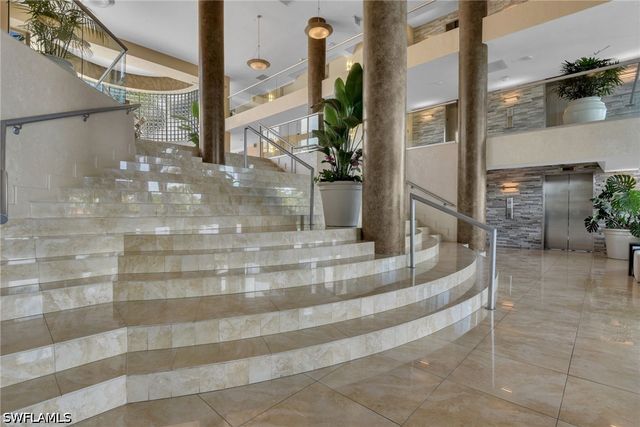 4751 Gulf Shore BLVD N 3, Naples, FL 34103