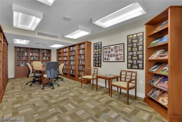 4751 Gulf Shore BLVD N 3, Naples, FL 34103