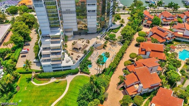 4751 Gulf Shore BLVD N 3, Naples, FL 34103
