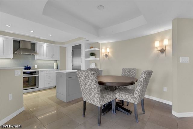 4751 Gulf Shore BLVD N 3, Naples, FL 34103