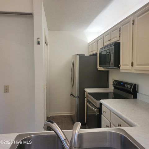 301 Hampton Court, Pinehurst, NC 28374