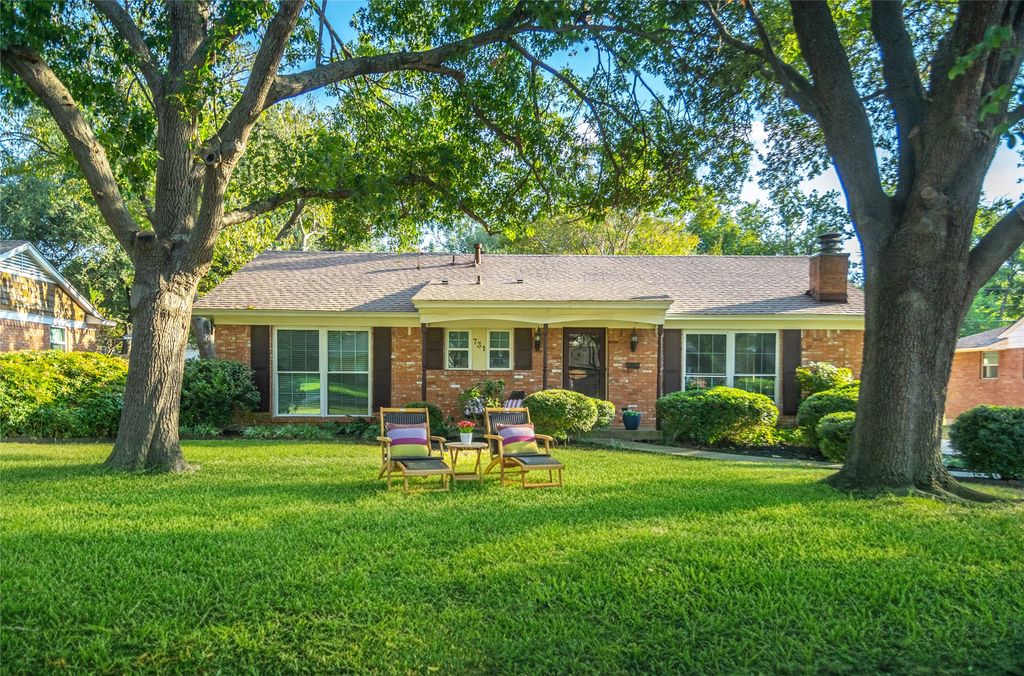 731 Dumont Drive, Richardson, TX 75080