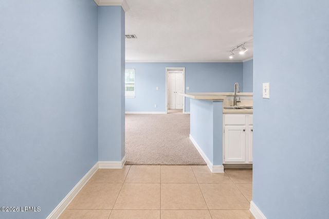 50 Pebble Beach Cv Apt D117, Bluffton, SC 29910