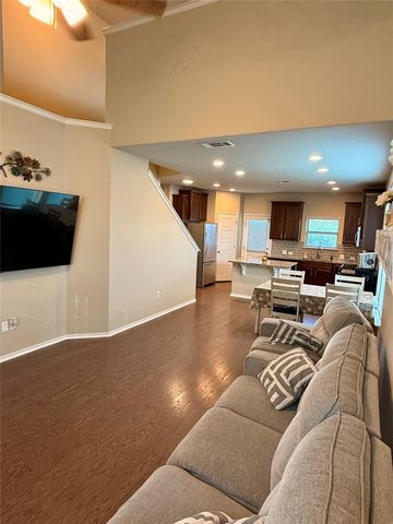 6007 Heron DR, Buda, TX 78610