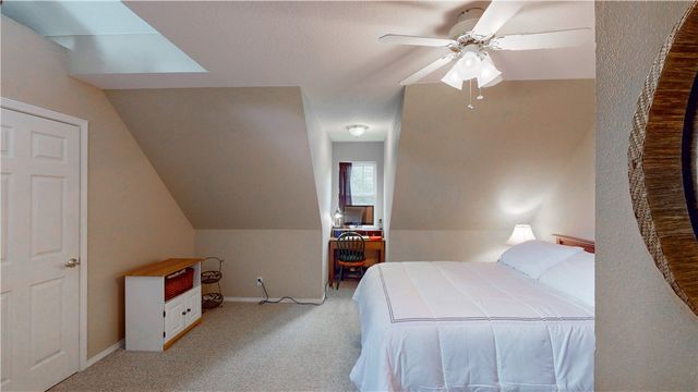 2 Ewes Lane, Bella Vista, AR 72715