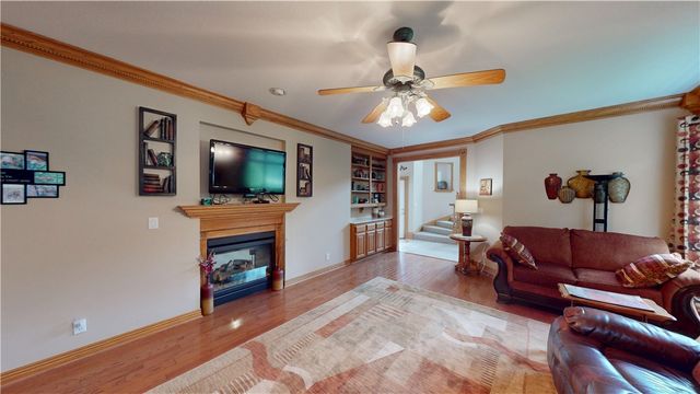 2 Ewes Lane, Bella Vista, AR 72715