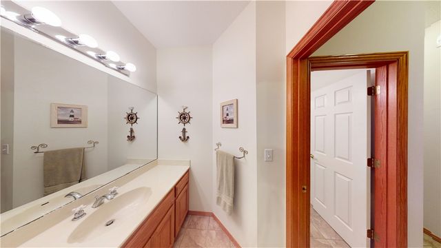 2 Ewes Lane, Bella Vista, AR 72715