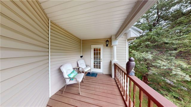 2 Ewes Lane, Bella Vista, AR 72715