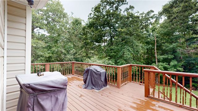 2 Ewes Lane, Bella Vista, AR 72715
