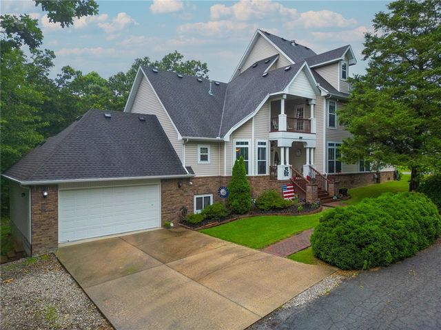 2 Ewes Lane, Bella Vista, AR 72715