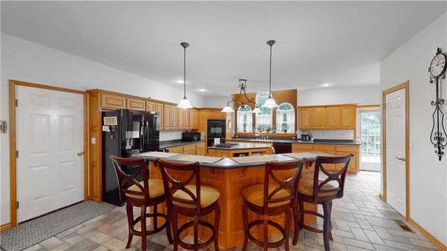 2 Ewes Lane, Bella Vista, AR 72715