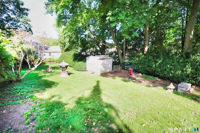 22 Hull Street, Bristol, CT 06010