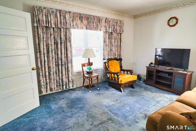 22 Hull Street, Bristol, CT 06010