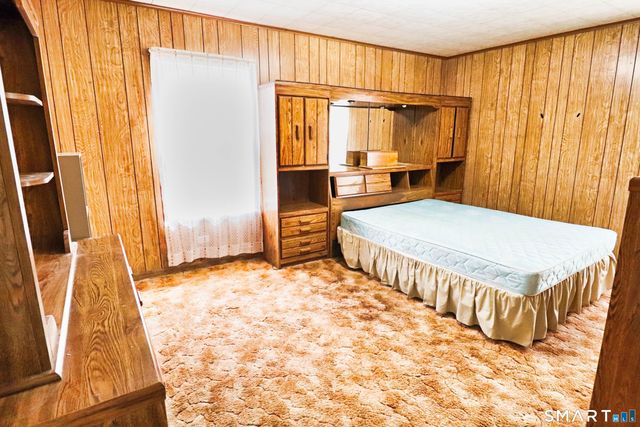 22 Hull Street, Bristol, CT 06010