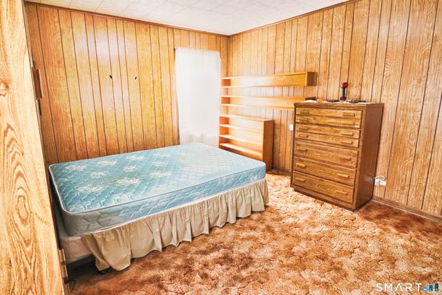 22 Hull Street, Bristol, CT 06010