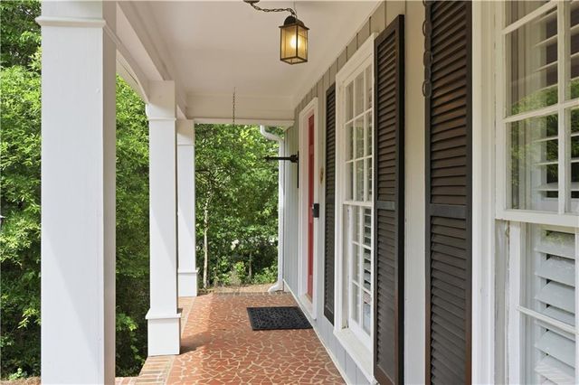 2 Walnut Drive, Cartersville, GA 30120