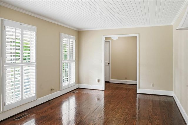 2 Walnut Drive, Cartersville, GA 30120