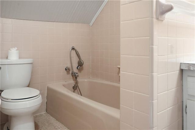 2 Walnut Drive, Cartersville, GA 30120