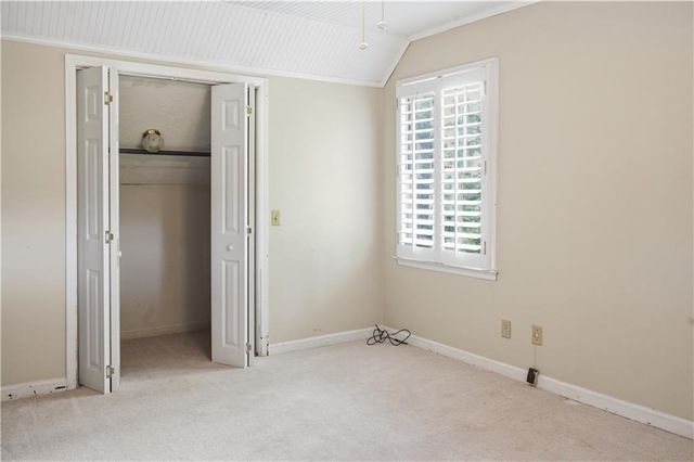 2 Walnut Drive, Cartersville, GA 30120