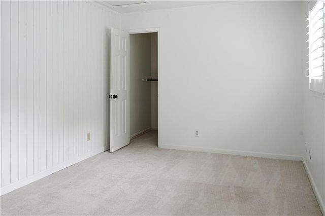 2 Walnut Drive, Cartersville, GA 30120