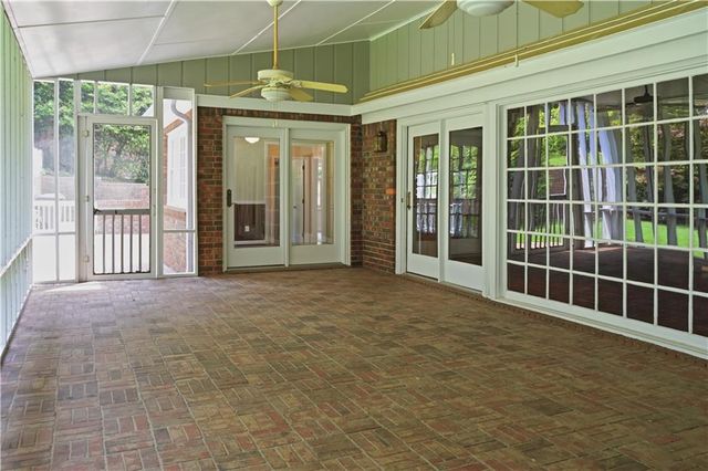 2 Walnut Drive, Cartersville, GA 30120