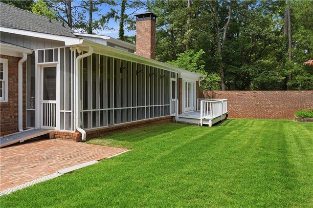 2 Walnut Drive, Cartersville, GA 30120