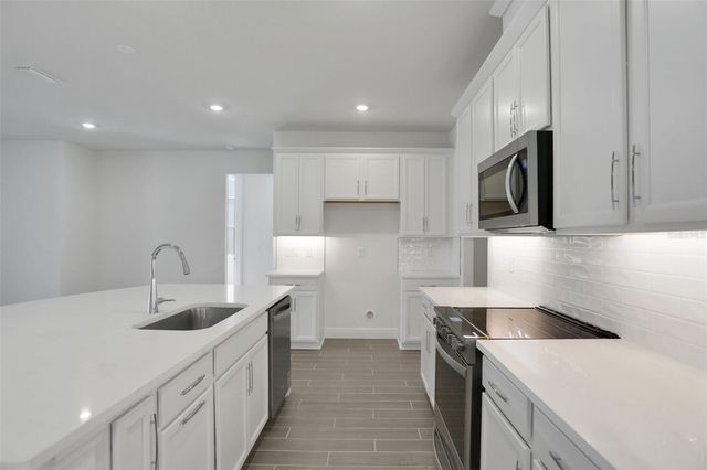 7433 SEA MANATEE STREET, Parrish, FL 34219