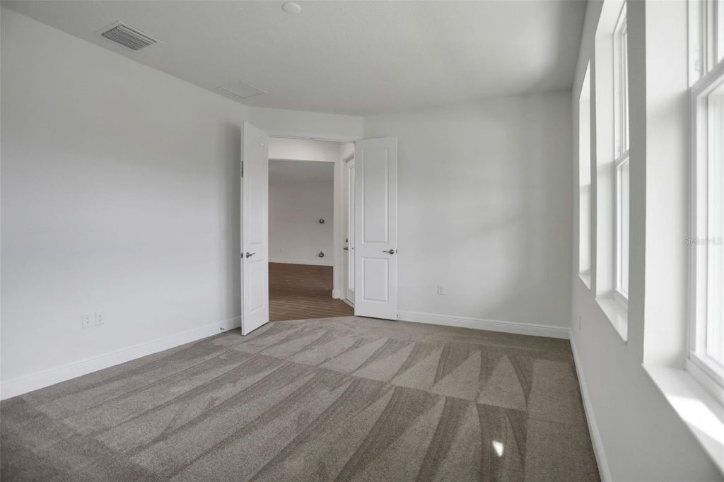 Image 30 of property listing at 7433 SEA MANATEE STREET, Parrish, FL 34219