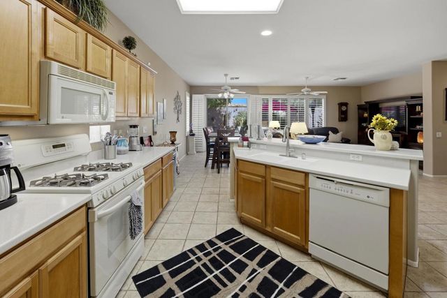 78138 Providence Circle, Palm Desert, CA 92211