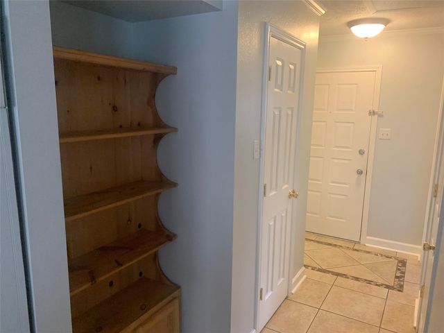 1919 American DR A-124, Lago Vista, TX 78645