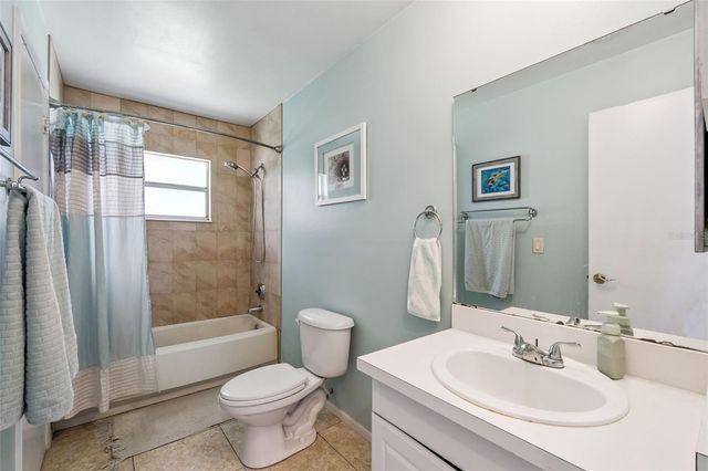 10044 GARRISON LANE, Orlando, FL 32821