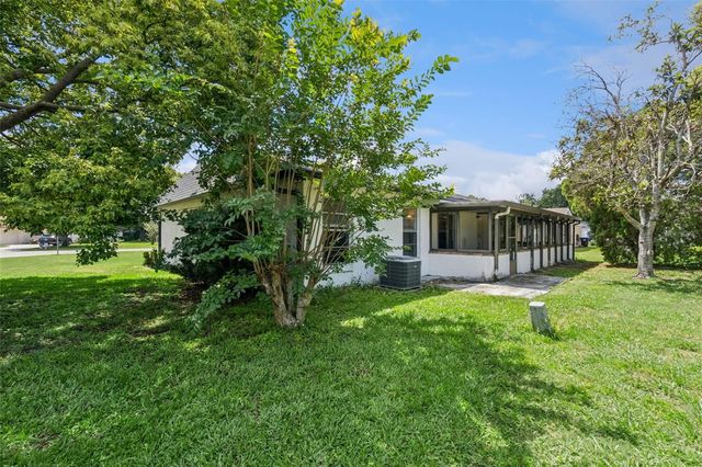 10044 GARRISON LANE, Orlando, FL 32821