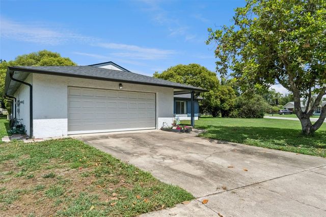 10044 GARRISON LANE, Orlando, FL 32821