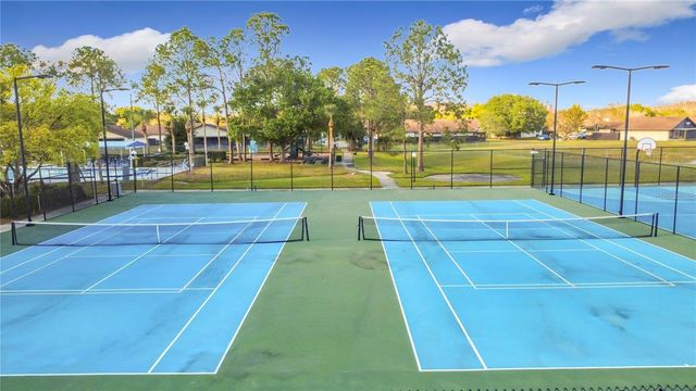 10044 GARRISON LANE, Orlando, FL 32821