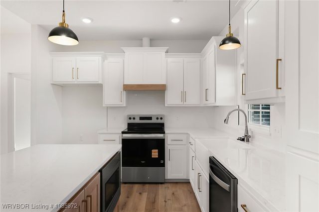 29344 Country Lane, Poteau, OK 74953