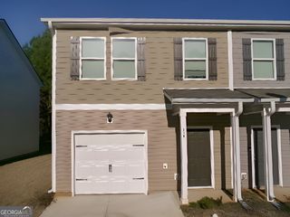 318 NW Oakwood Drive, Milledgeville, GA 31061