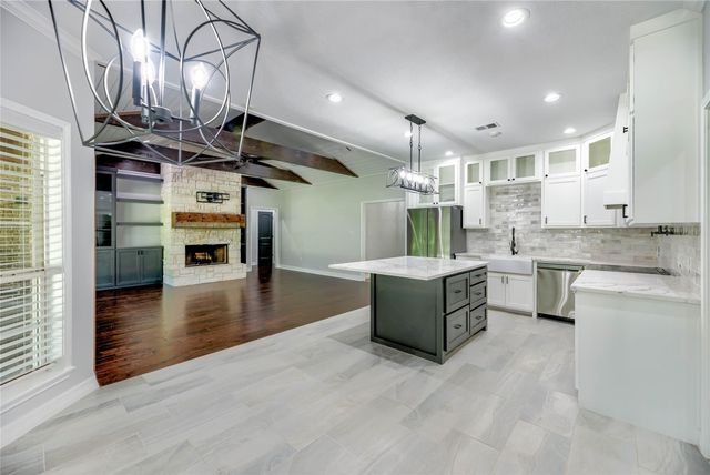 453 Southcreek Park, Livingston, TX 77351