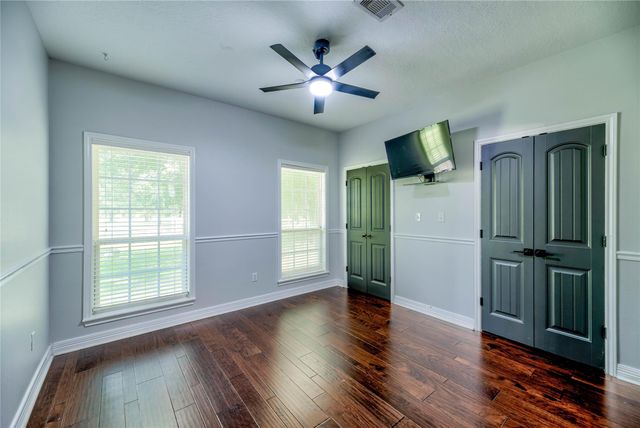 453 Southcreek Park, Livingston, TX 77351
