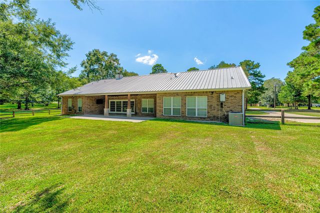 453 Southcreek Park, Livingston, TX 77351