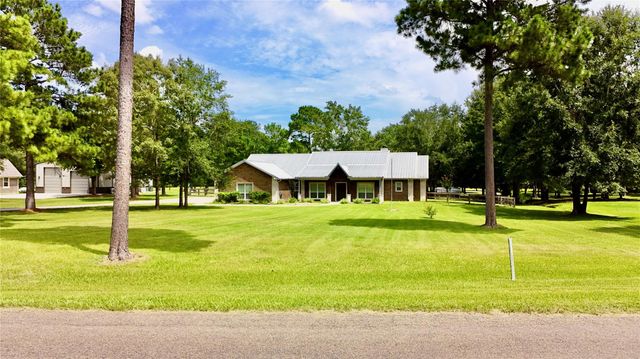 453 Southcreek Park, Livingston, TX 77351