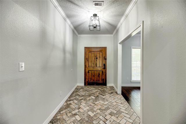 453 Southcreek Park, Livingston, TX 77351
