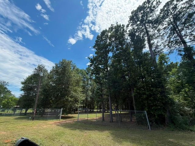 9806 State Highway 156, Coldspring, TX 77331
