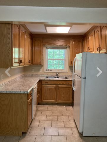 2202 Country Club Ln Unit B, Columbia, TN 38401